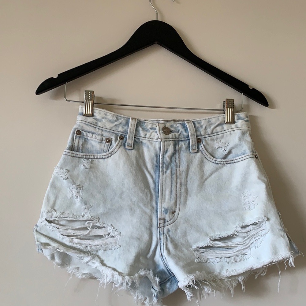A&F Annie Highrise Shorts